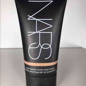 NARS Tinted Moisturizer: Seychelles